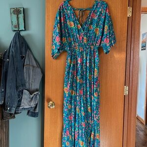 Boutique brand, short sleeve, long, maxi floral dress